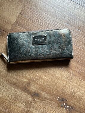 Michael Kors Metallic Gold Logo Zip-Around Wallet